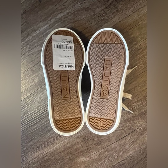 NAUTICA Toddler Boys Size 11‎ Cream/Tan And Navy Logo Accents Lace-Up NWT - Picture 7 of 9